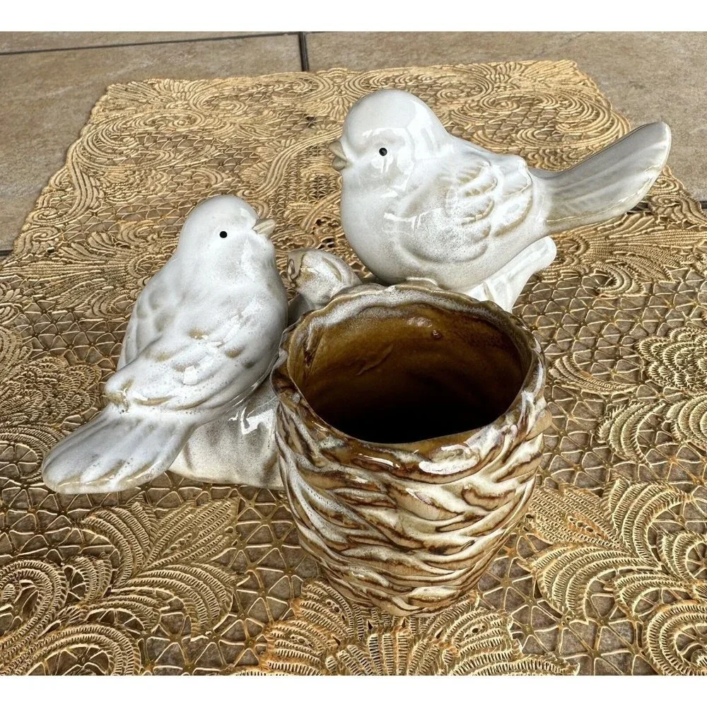 Yankee Candle Two White Birds on Log with‎ Nest Candle Votive Holder